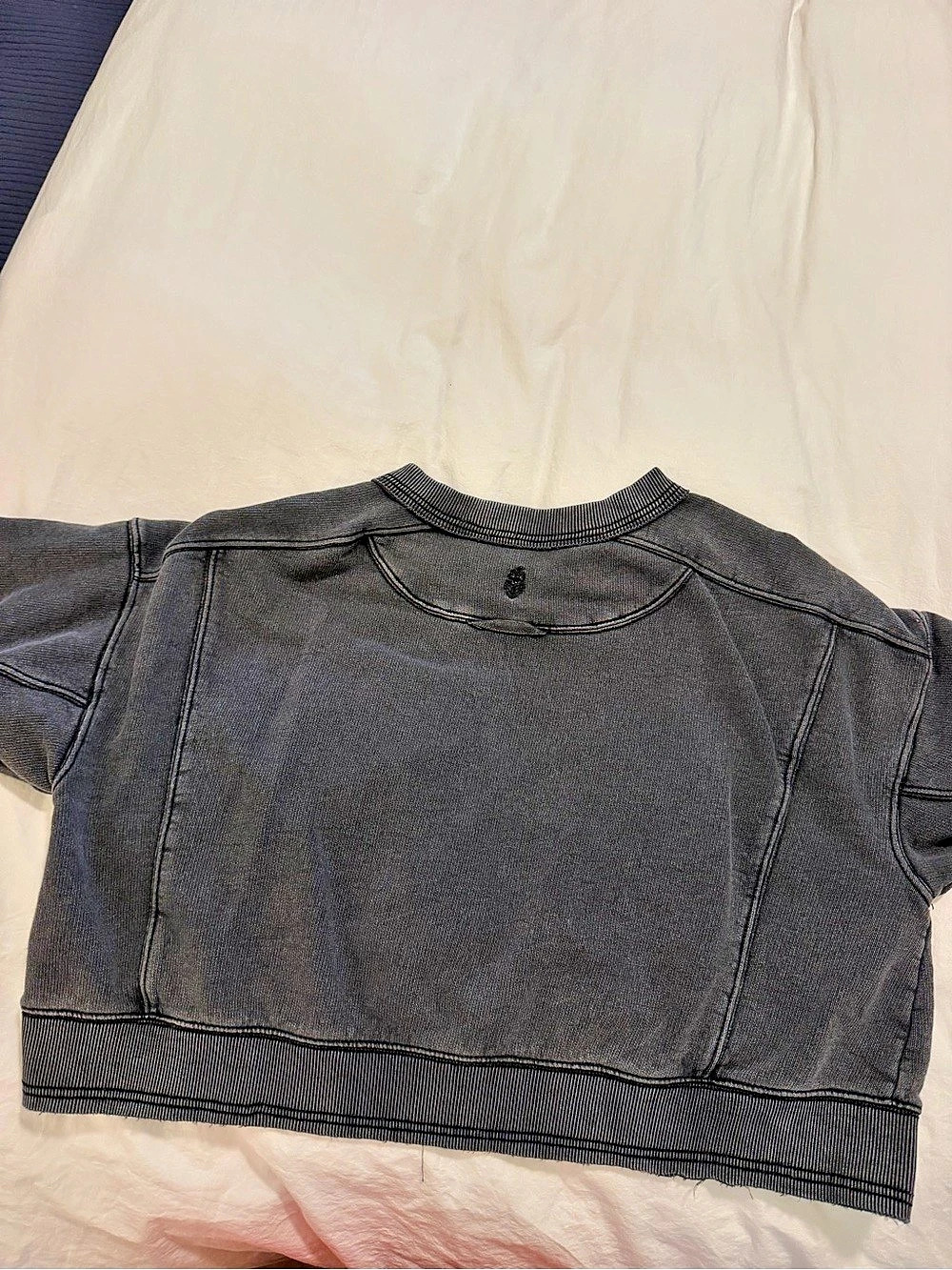 Free People Rework It & Reverse It Sweatshirt Black - Picture 2 of 3